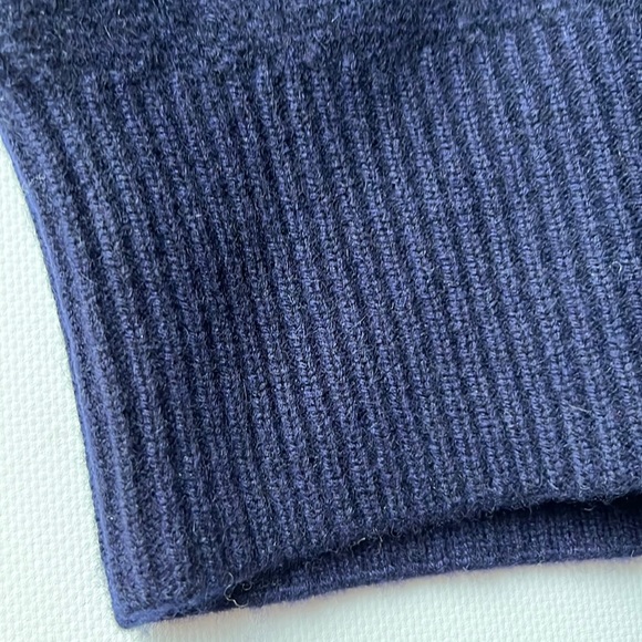 Celine 100% cashmere sweater - Picture 13 of 16